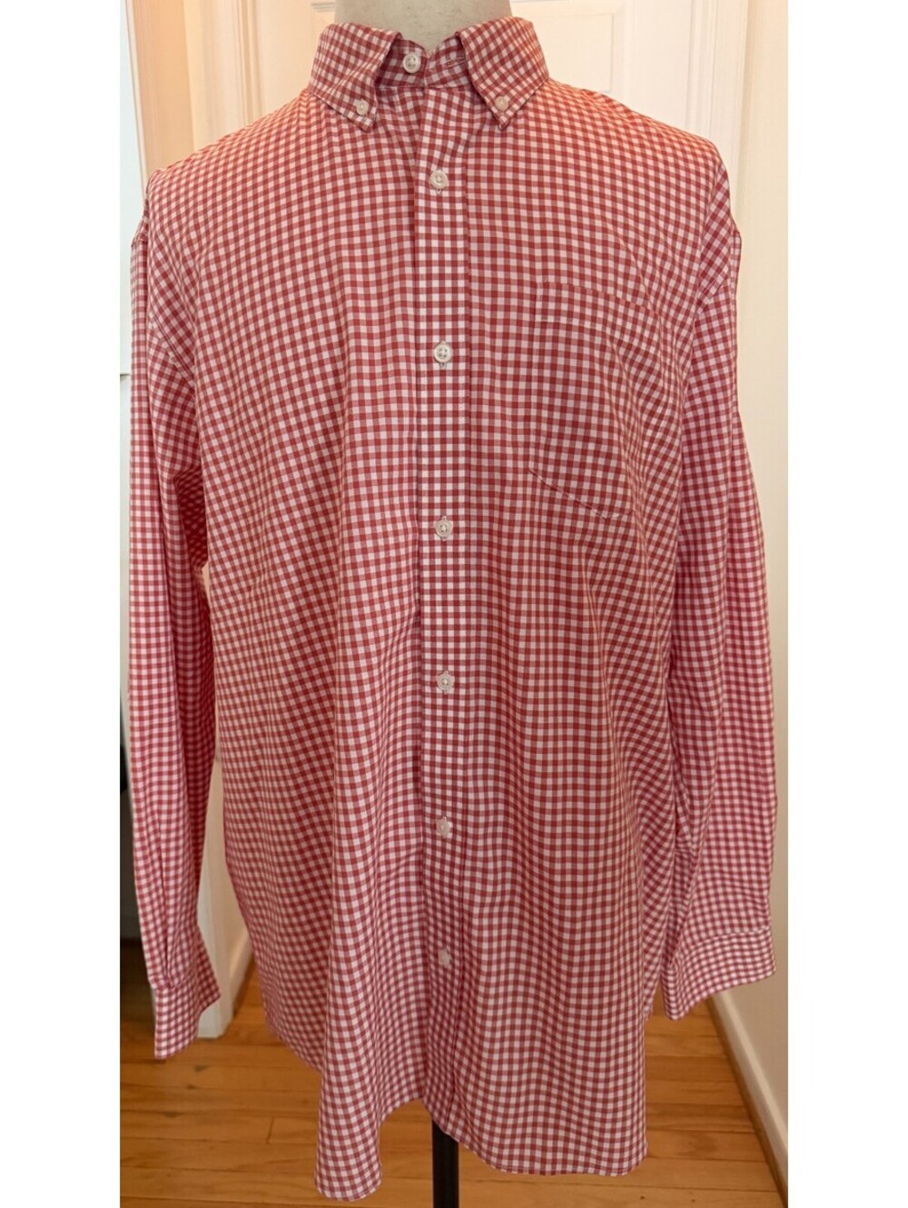 L.L. Bean Kennebunk Sport Shirt Men XL Regular Red White Gingham Wrinkle-Free